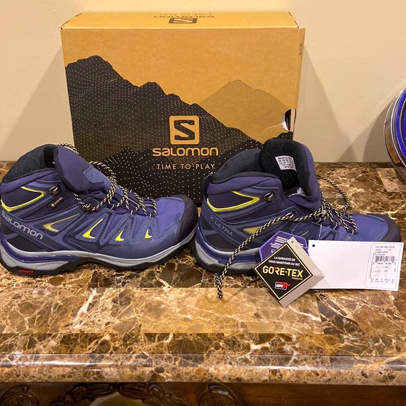 Salomon Ortholite Hiking Boots 